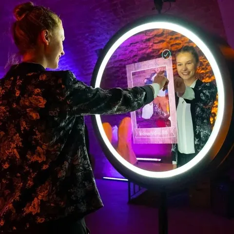 Glam Mirror